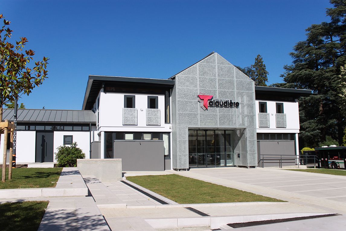 Mairie de La Talaudière - Expertise et inspection de toiture par HDC Rénov Habitat