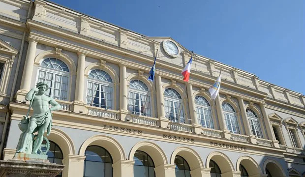 Mairie de Saint-Étienne - Travaux de couverture par HDC Rénov Habitat